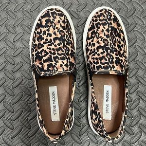 Steve Madden Slip On Sneakers